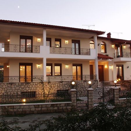 Hotel Archontiko Dimitra แวร์จินา ภายนอก รูปภาพ