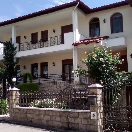 Hotel Archontiko Dimitra แวร์จินา ภายนอก รูปภาพ