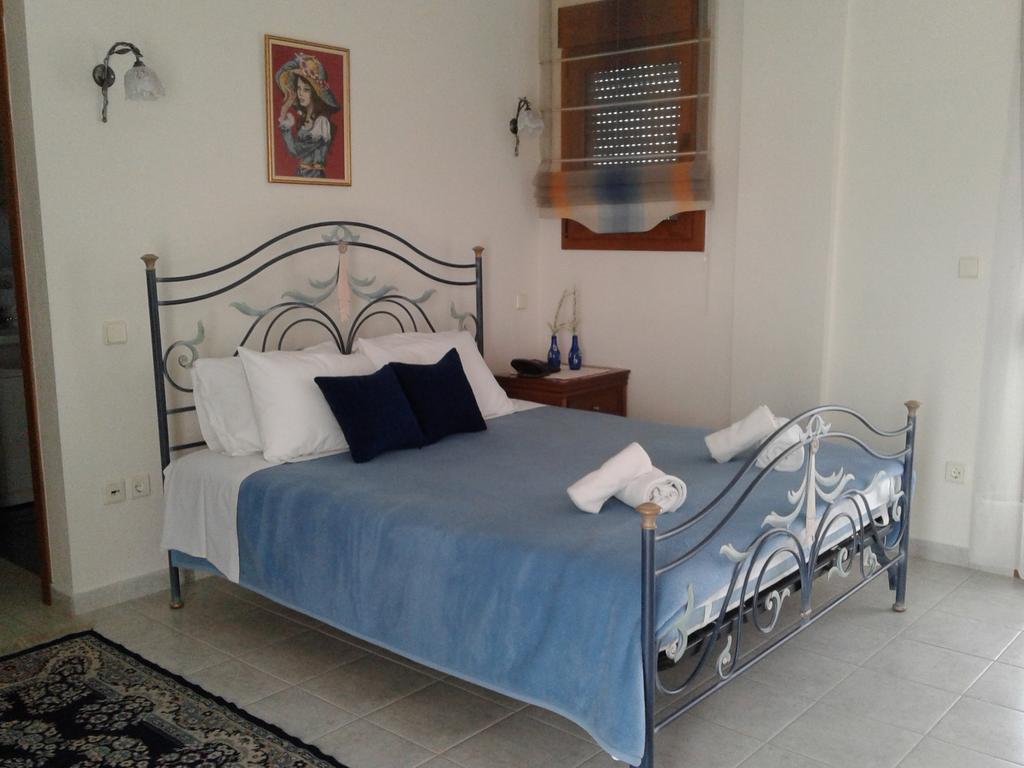 Hotel Archontiko Dimitra แวร์จินา ภายนอก รูปภาพ